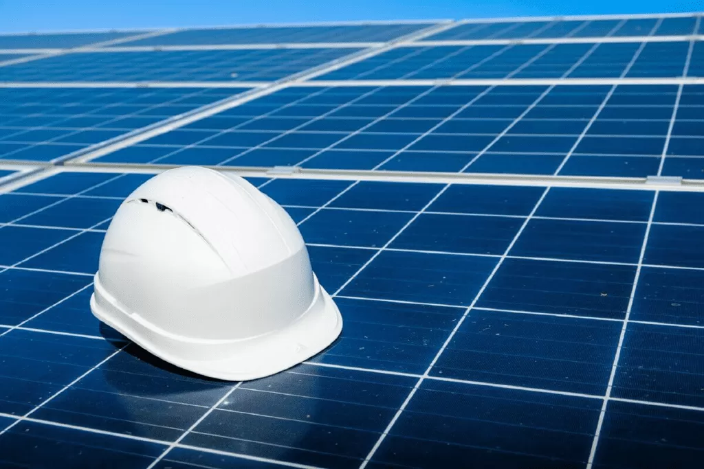 Cate panouri fotovoltaice sunt necesare pentru o casa
